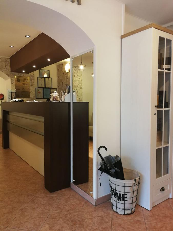 Euro Hotel
