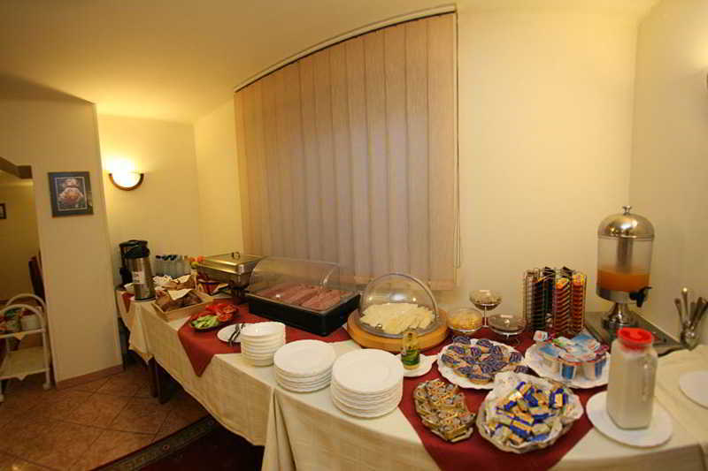 Euro Hotel 3*